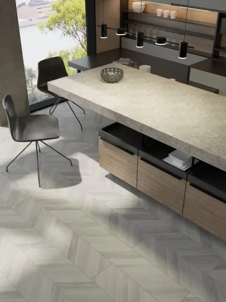 Ламинат Egger PRO 8/33 4V Large Дуб Кестинкорт Пепел левая EPL243F4CL в Стерлитамаке