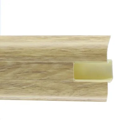 Пластиковый плинтус Royce №819 Дуб Летний (58х22х2200мм) в Стерлитамаке