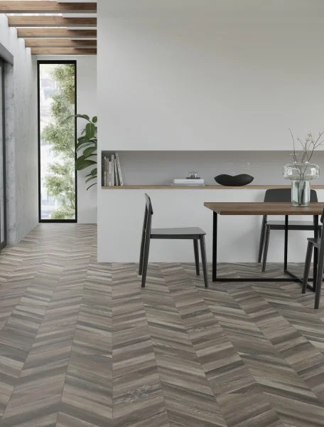 Ламинат Egger PRO 8/33 4V Large Дуб Кестинкорт Шоколад левая EPL240F4CL в Стерлитамаке